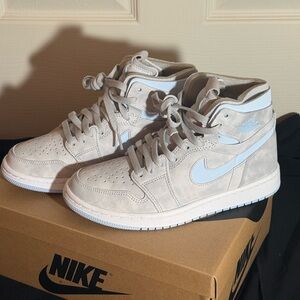 Nike Air Jordan 1 Zoom Air CMFT “Grey Fog” Women’s 6.5 – Brand New